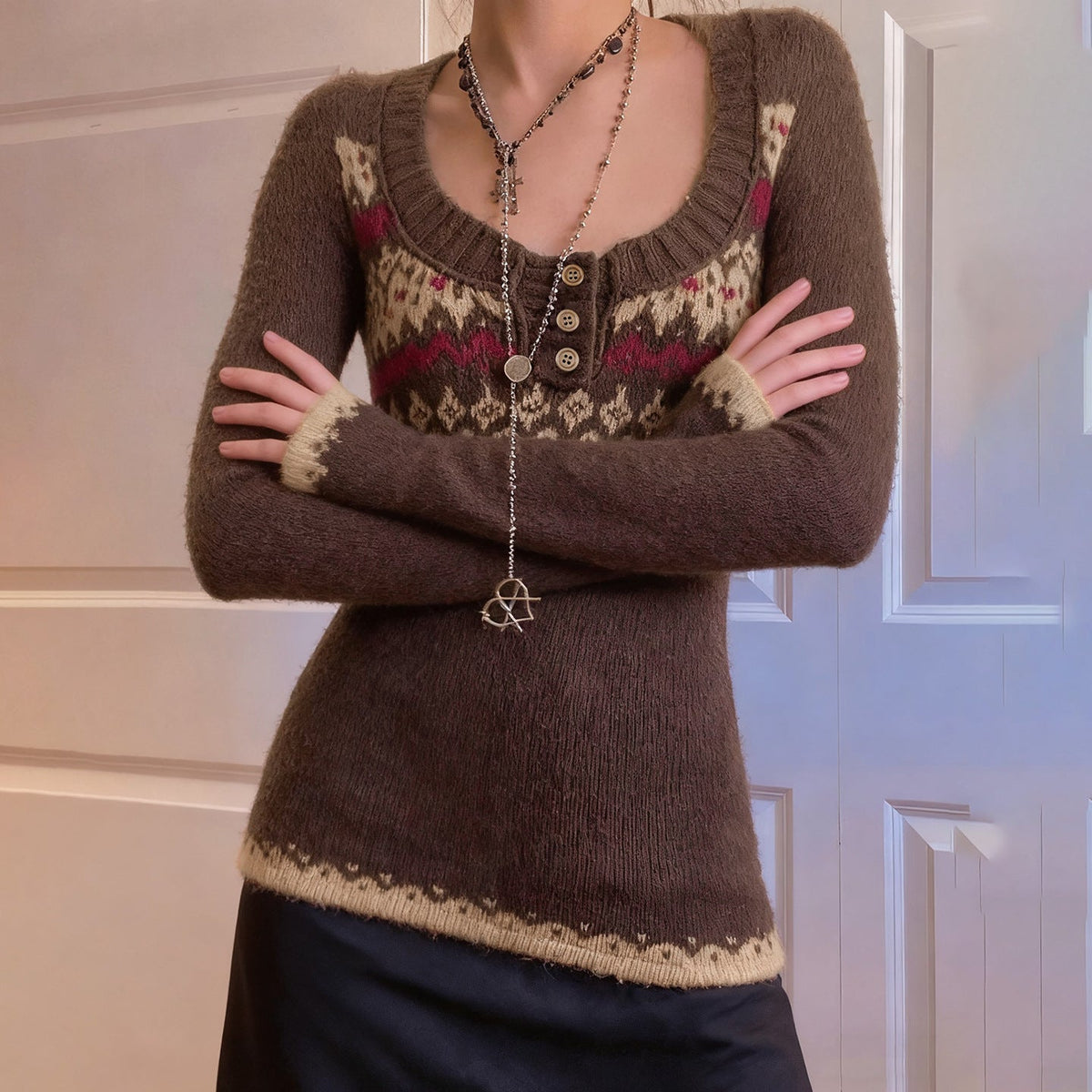 Vintage ethnic pattern U-neck breasted solid color sweater